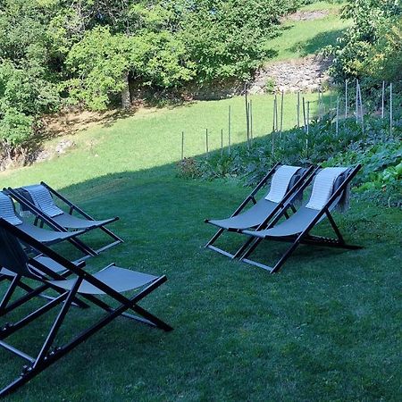 Beb Luca76 Bed and Breakfast Avise Εξωτερικό φωτογραφία