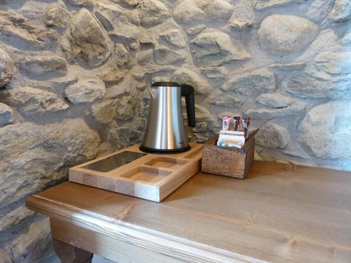 Beb Luca76 Bed and Breakfast Avise Εξωτερικό φωτογραφία